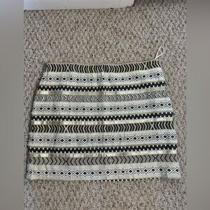 Chelsea & Violet Black Sequin Embellished Mini Skirt size L